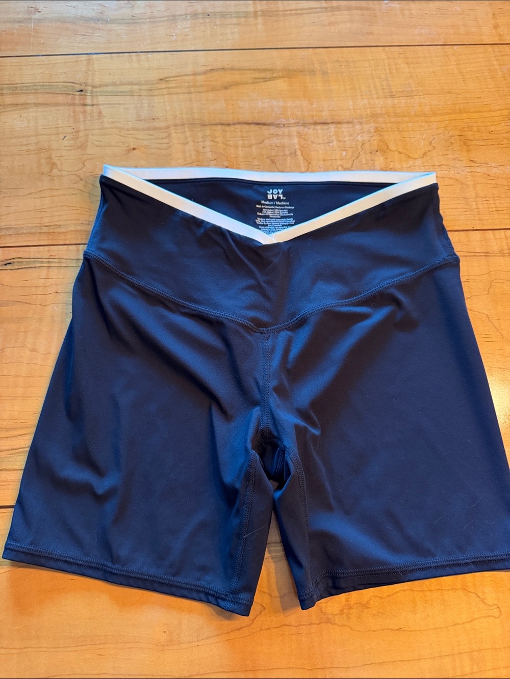 Joy Lab black bike shorts size medium